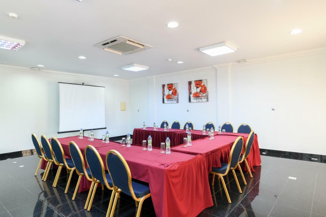 Hotel Florenca لواندا المظهر الخارجي الصورة