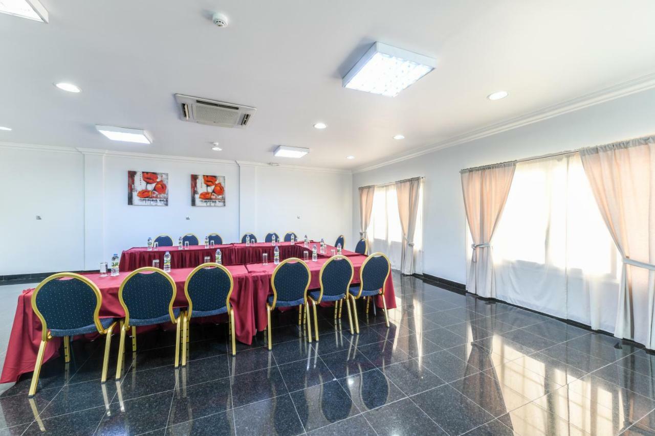 Hotel Florenca لواندا المظهر الخارجي الصورة